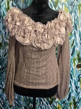 Anthropologie Ryu Taupe Pleated Ruffle Scoop Neck Sweater
